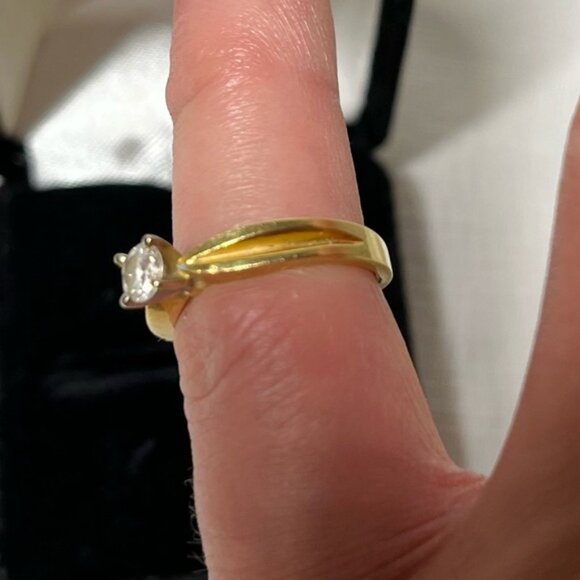 Natural Diamond Engagement Ring Unique band Thick gold strong band Size 5 - Picture 2 of 6